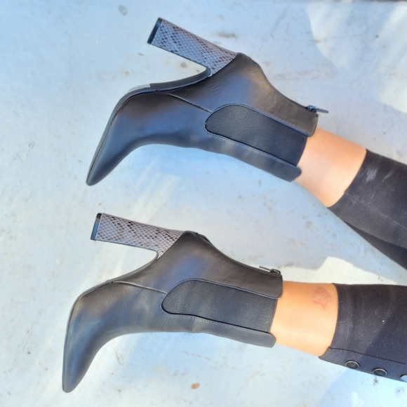 Ankle Zip Boots Pointed Toe Chunky Printed Block Heels - Picture 4 of 7